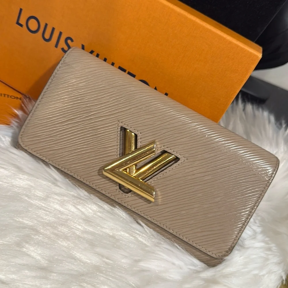 Louis Vuitton Beige Epi Leather Wallet with Gold LV Logo